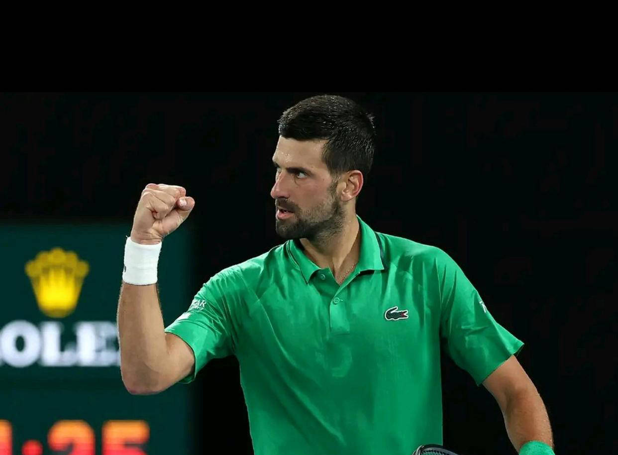 德约科维奇逆转辛纳，3比2爆冷晋级澳网决赛，传奇风采尽显