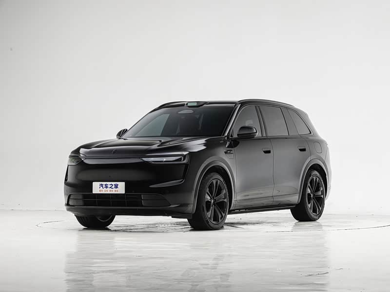 HUAWEI ADS 2.0在复杂路况下表现如何?