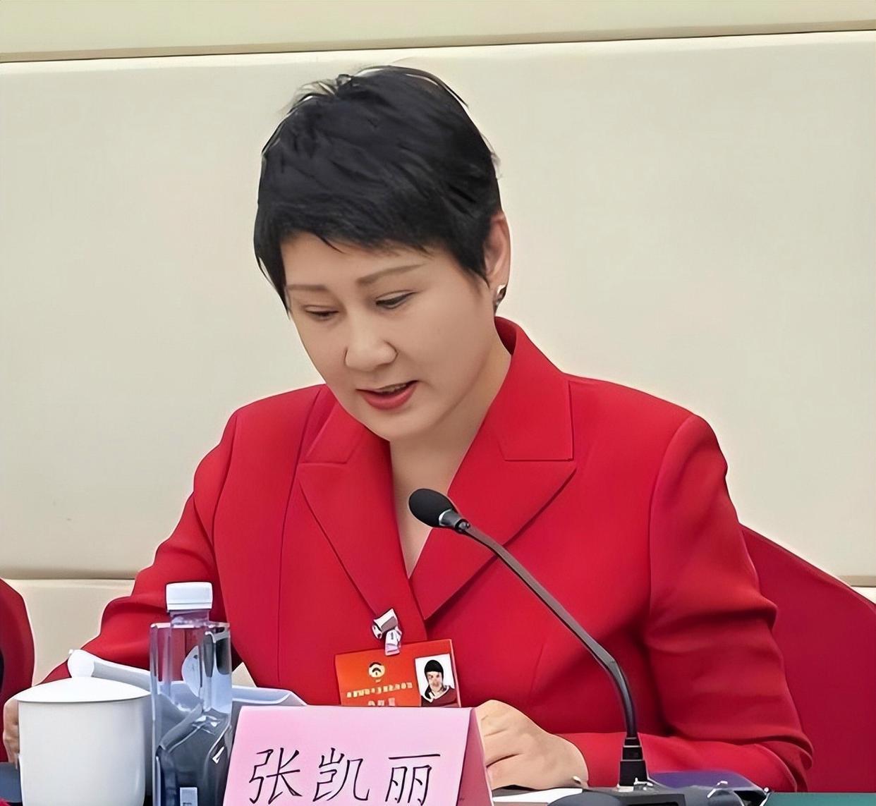 张凯丽灵魂拷问：彩礼房车撑不起的婚姻，靠什么保温？