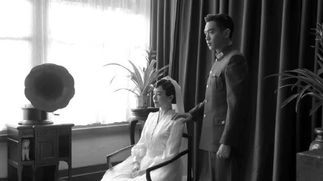 肖正国深爱余小晚却未被知晓