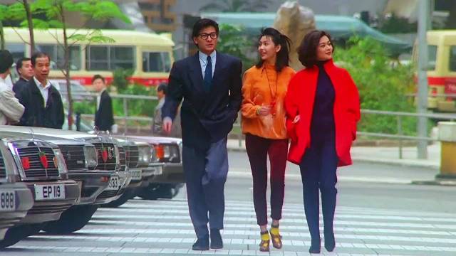 这部电影堪称港星颜值巅峰的纪念册，光是看脸都会引起无数回忆！《整蛊专家》