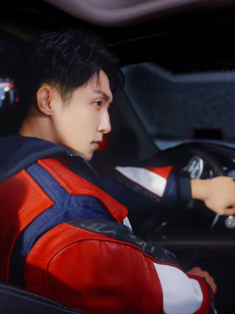 黄景瑜主演飞驰人生3饰演林臻东