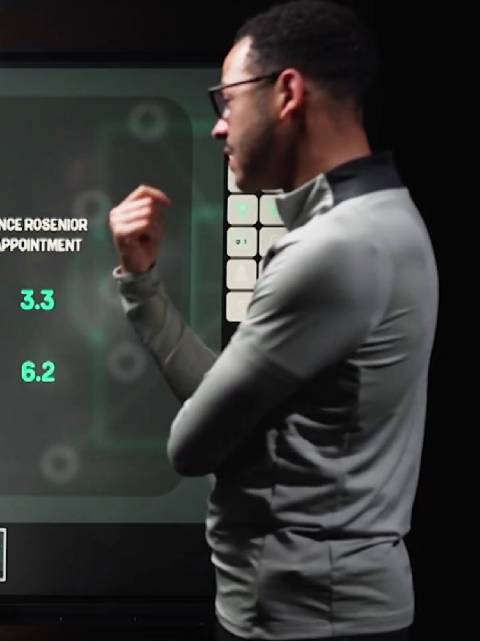 罗塞尼尔讨论了若昂·佩德罗对切尔西的重要性，以及他应该踢9号位还是10号位