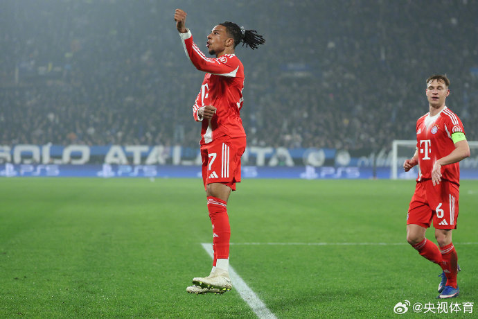 拜仁6-1亚特兰大背后：奥利塞独造3球封神，却因黄牌缺席次回合