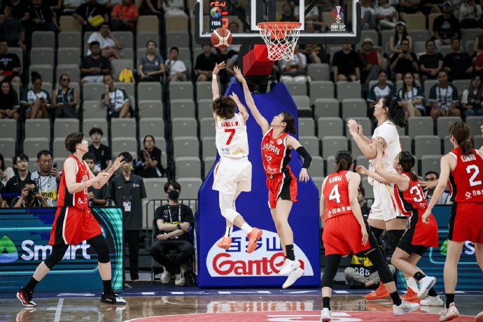 中国女篮此次‘移动长城2.0’合体，面临的战术挑战有哪些？