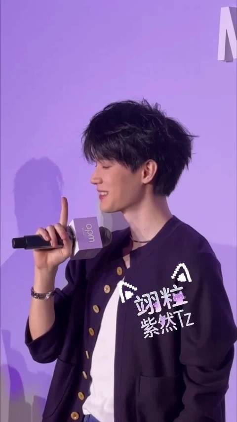 zyr 向阳而行逐光而上，每一步成长都藏着不期而遇的美好与惊喜