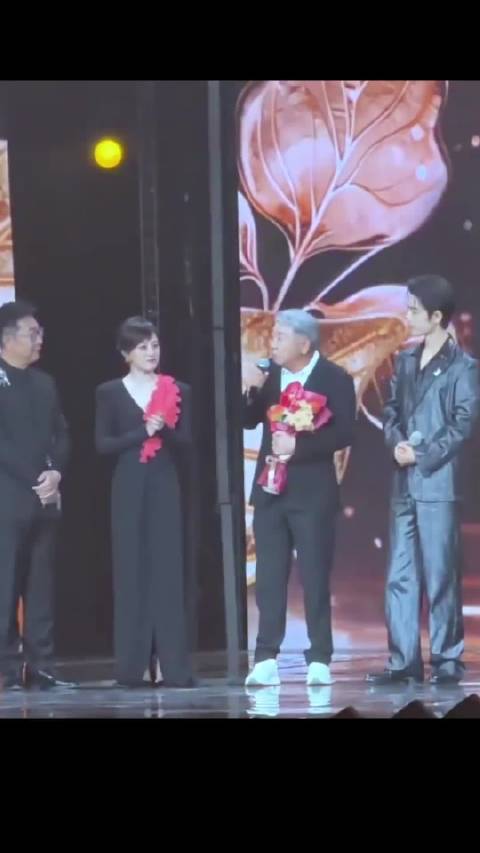 郑晓龙导演新作《藏海传》获赞，肖战表现亮眼