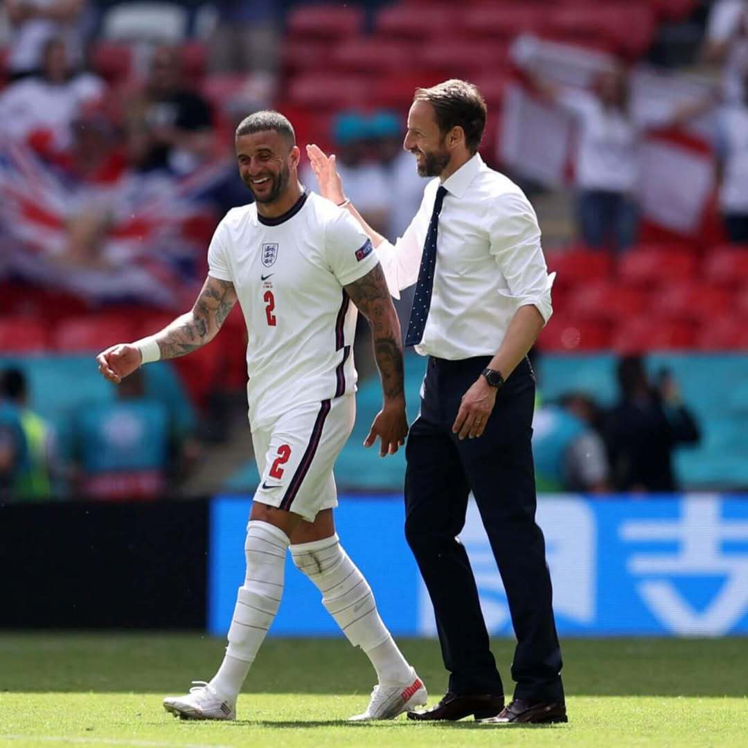 索斯盖特祝贺沃克国家队生涯96次出场两度闯入决赛