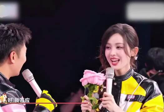 古力娜扎答应杨迪求婚，让杨迪哭笑不得
