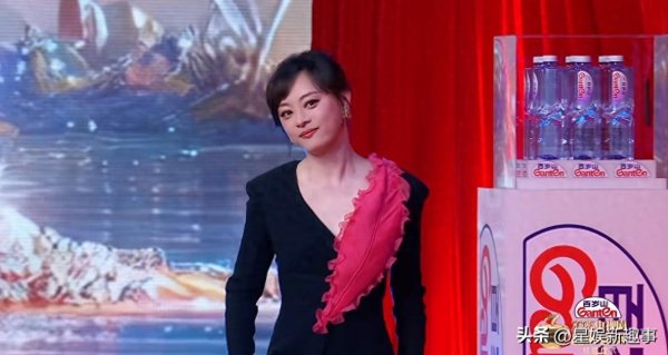 孙俪曝邓超羡慕她戏里的老公,他说我戏里的老公很幸福