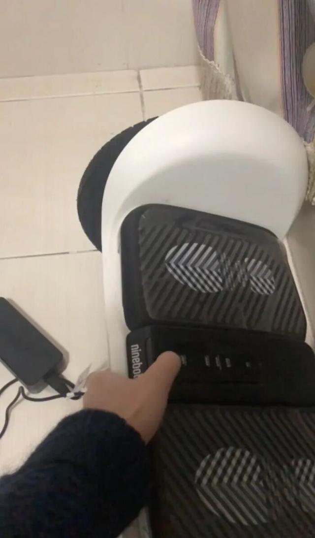 仅行驶10公里、使用6天的九号平衡车因闲置一年导致电池报废？品牌方：可以八五折换新电池