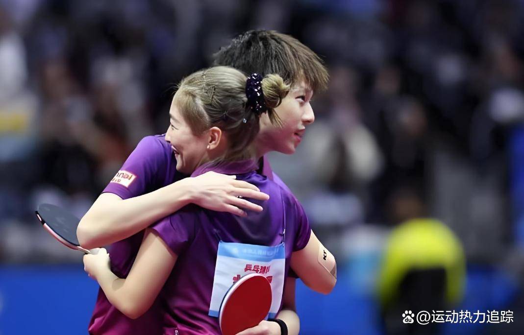 林高远、樊振东最新赛程出炉！林高远抵达德国后，和队友开心聚餐