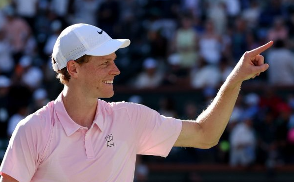 首盘救3盘点！辛纳双抢七胜丰塞卡，晋级印第安维尔斯赛八强