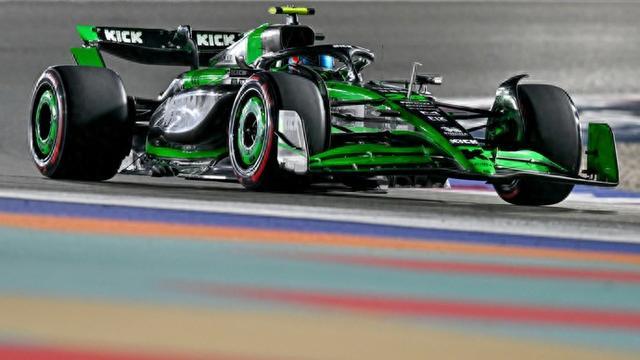 周冠宇暂别F1正式车手生涯