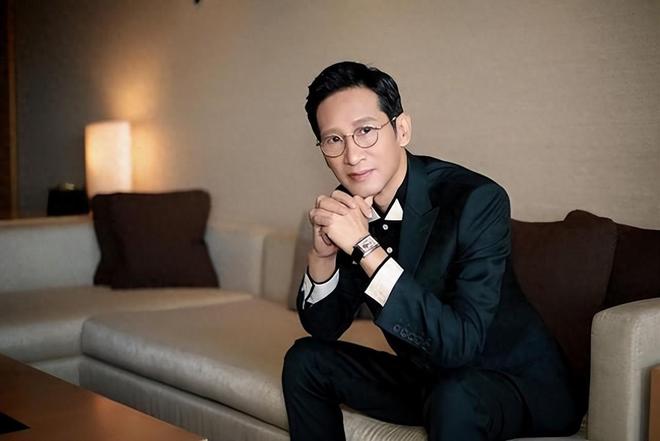 王劲松：跟陈晓和王一博演戏完，出乎我对他们之前的预判