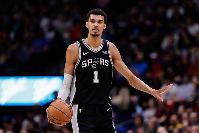 单季场均至少20分10板3盖帽!文班亚马成NBA历史第10人贾巴尔奥尼尔海耶斯哈基姆·阿卜杜尔·奥拉朱旺_订阅