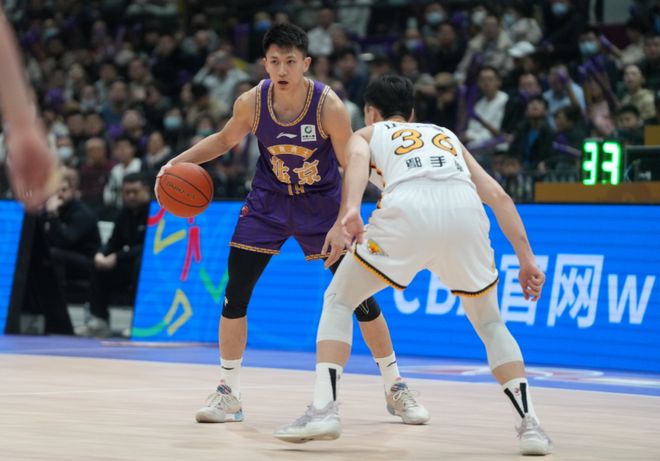 不走了！曝广东宏远名将与北控男篮签下老将合同，渴望卷土重来