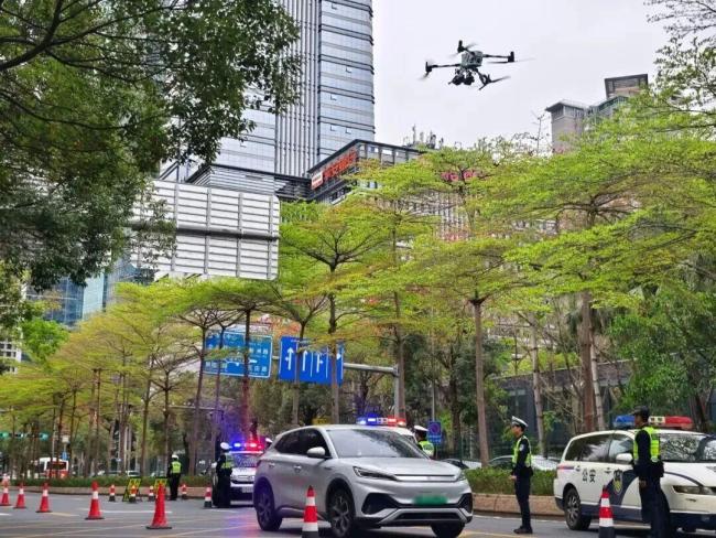 “深圳将禁行电动自行车”不实 专项整治行动展开