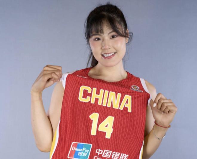 移动长城，李月汝三分10中6砍下21分11板&韩旭14分4板