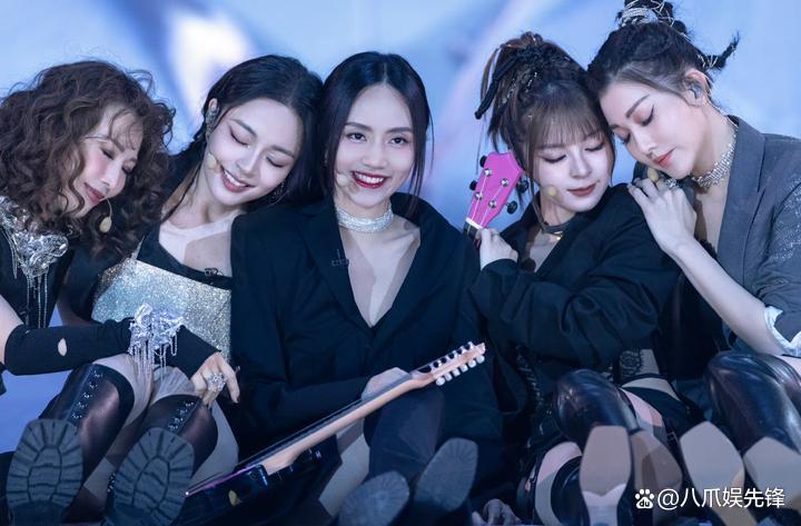 《披哥3》嘉宾曝光,张艺兴鹿晗队友加盟,三位哥哥出现引关注