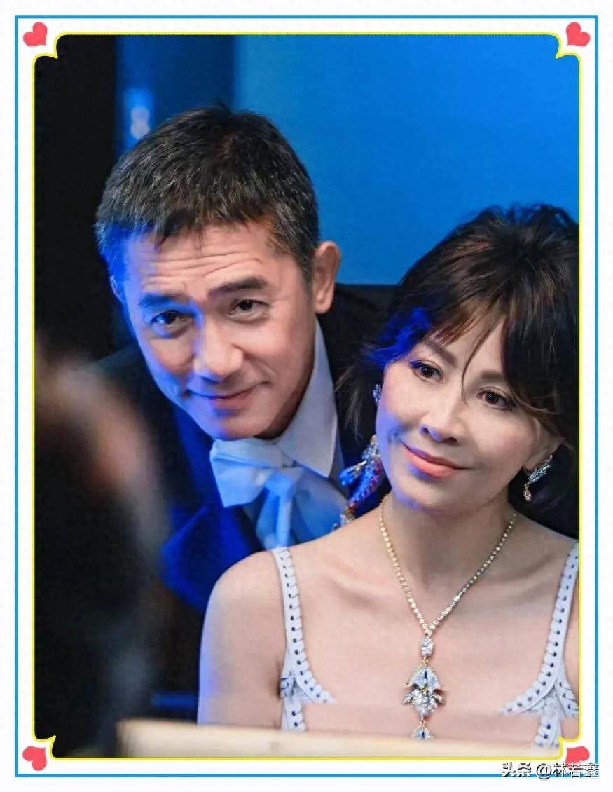 63岁梁朝伟与60岁刘嘉玲深夜在马德里街头散步，手牵手，好浪漫！