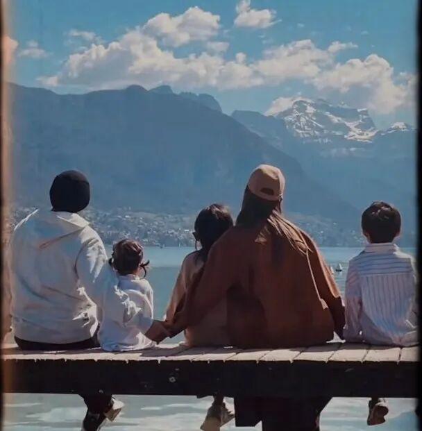 昆凌入驻抖音掀桌子！周杰伦隐藏20年恋情线深扒，比双J恋瓜还多