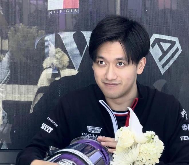 周冠宇谈24号车号来历：我是科比的粉丝，他是我儿时的偶像