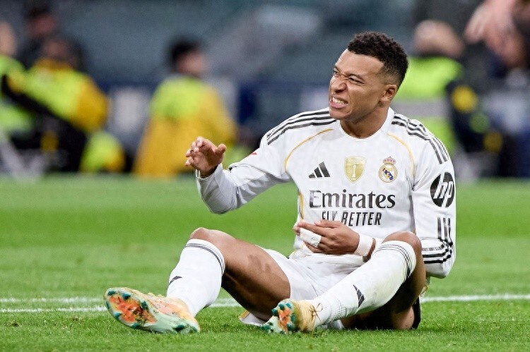 状态正好相反？姆巴佩伤情不定哈兰德复出，战皇马瓜帅自信满满