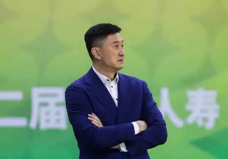 杜锋：崔永熙已进行对抗训练，回到家乡打比赛心情挺不一样