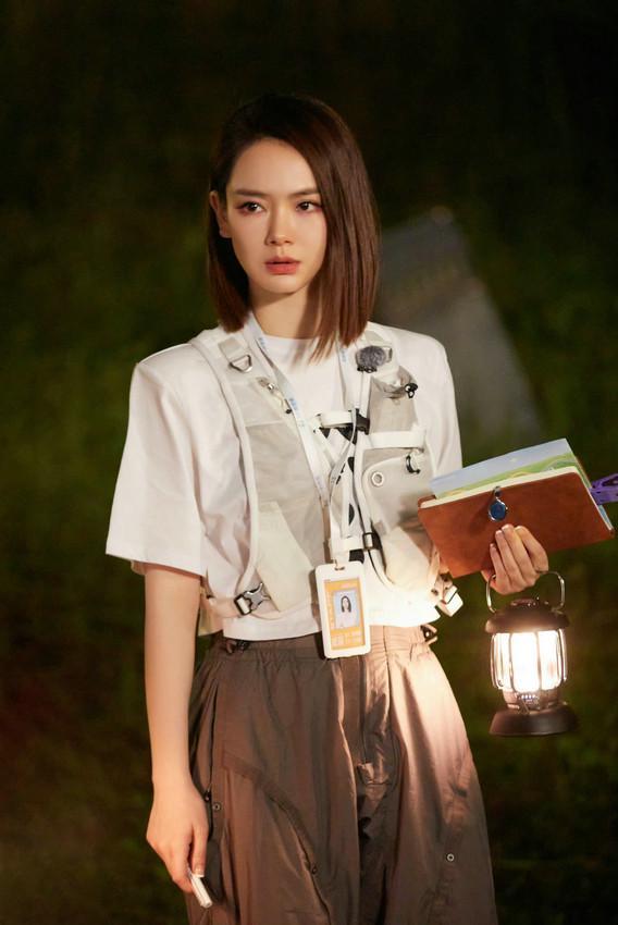 《女子推理社》戚薇升职当总监 田曦薇哭到濒临崩溃|张艺凡|李雪琴|钱多多_订阅