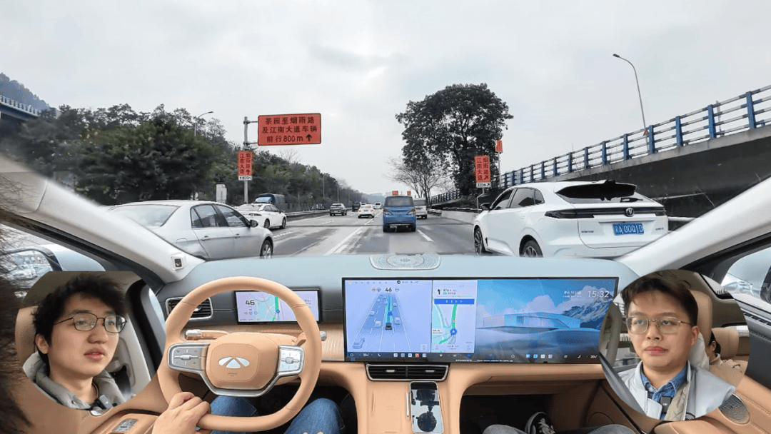 体验风云T11猎鹰700辅助驾驶，上限很高但差点撞上