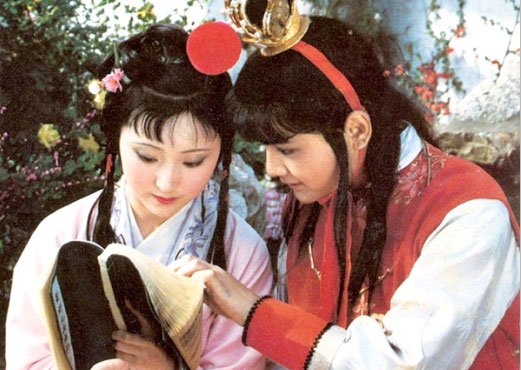 话不尽的“红楼梦” ——欧阳奋强笔下的《1987，我们的红楼梦》_综艺