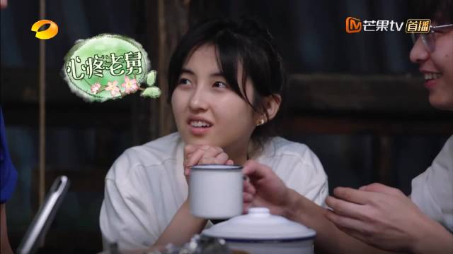 黄磊两斤白酒做猪蹄把鹿晗都吓到了，陈赫直接干醉躺床上去了