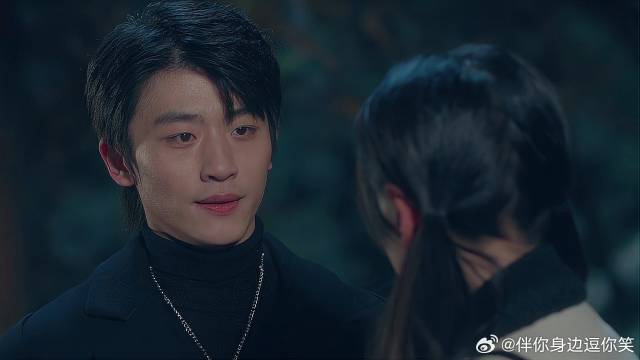 富少告白不成功，哪料直接强吻，千金当场懵圈了