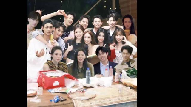 势均力敌的我们告白之夜，我是一对都不看好