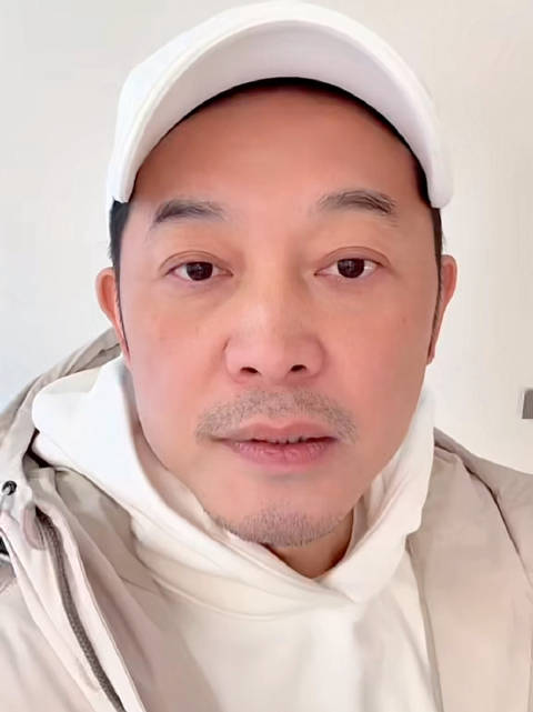 沙溢登机常常在会议室就登完了