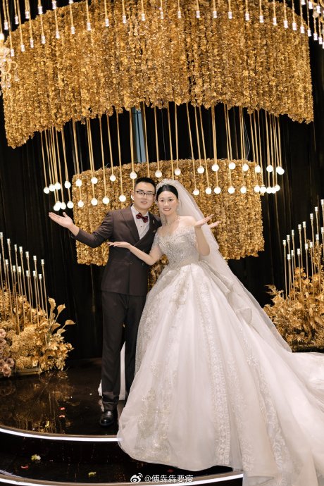 结界兽为什么会留下星辉琉璃冠作为告别礼物给新娘？