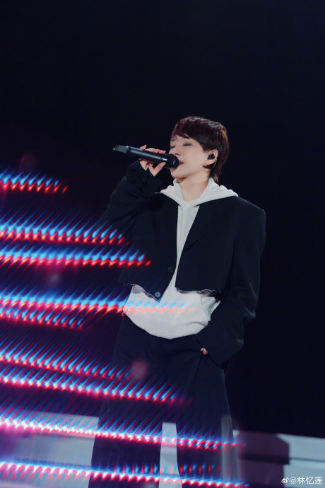 林忆莲这次演唱会的曲目是如何选择和编排的？