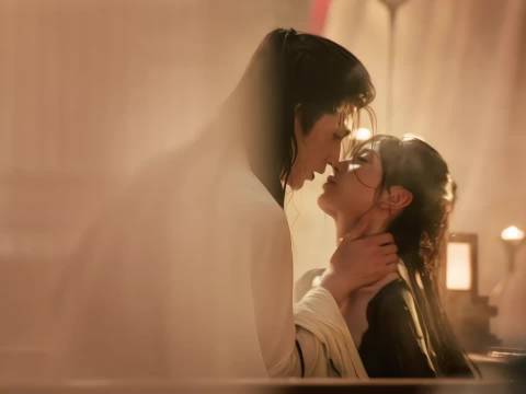 《逐玉》热播引担忧，田曦薇张凌赫CP感恐重蹈《卿卿日常》覆辙