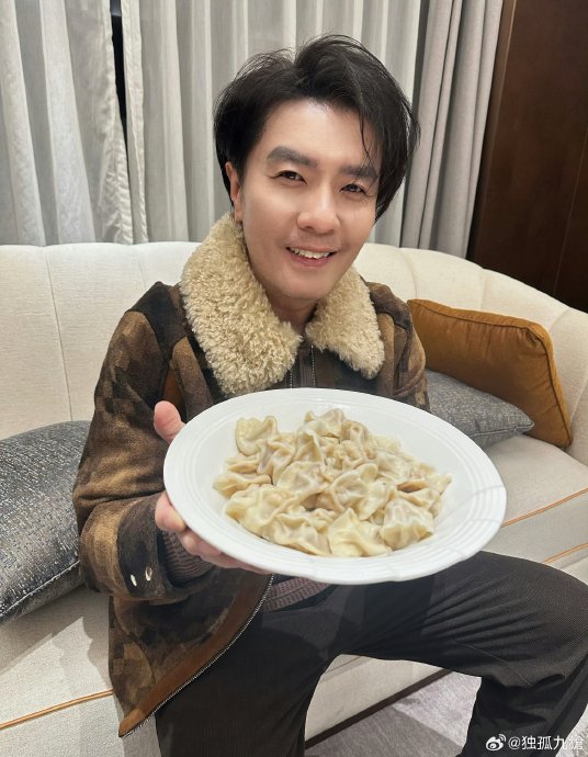 欢子《有歌2》演唱会上还有哪些令人惊喜的“回忆杀”嘉宾和曲目？