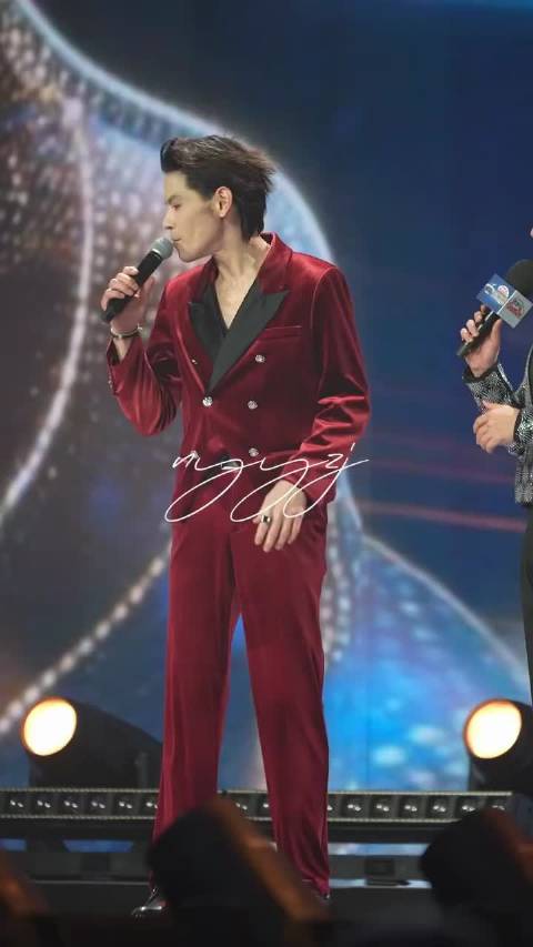 已经跟不上向佐的脑回路了……这...父母如果没点钱能娶到老婆吗？