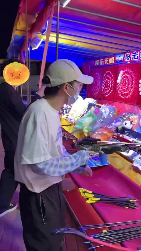 周深日常活力感染众人
