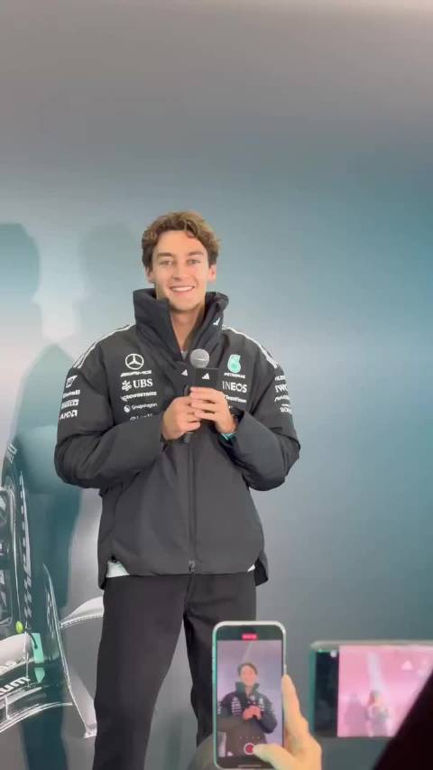 F1车手拉塞尔学说上海话侬好上海