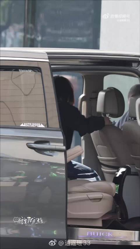 黄婷婷解约后首登综艺无线超越班