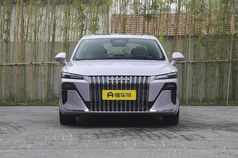 试驾荣威M7 DMH:豆包大模型让车机像“活人”一样懂你