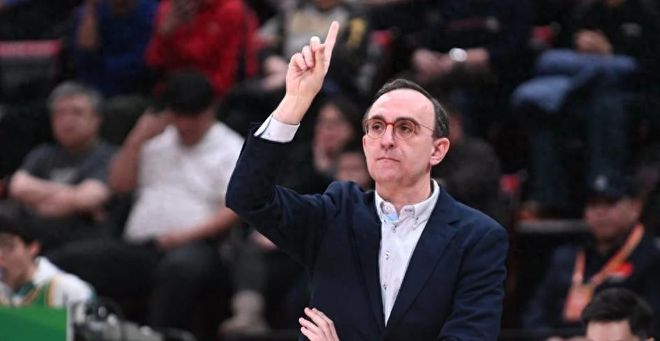 辽宁男篮全力出击！布罗金顿CBA首秀，赵继伟渐入佳境，央视直播