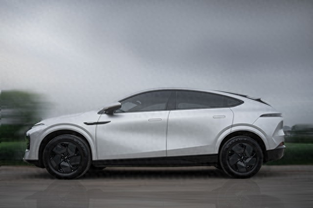 买汽车是买新款好还是成熟老款好?