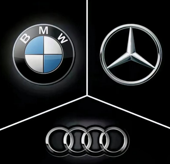 进入密集调整期,传统豪华品牌打响“保卫战”|传统豪华品牌|保卫战|奔驰|奥迪|宝马|新能源车型|燃油车|豪华车