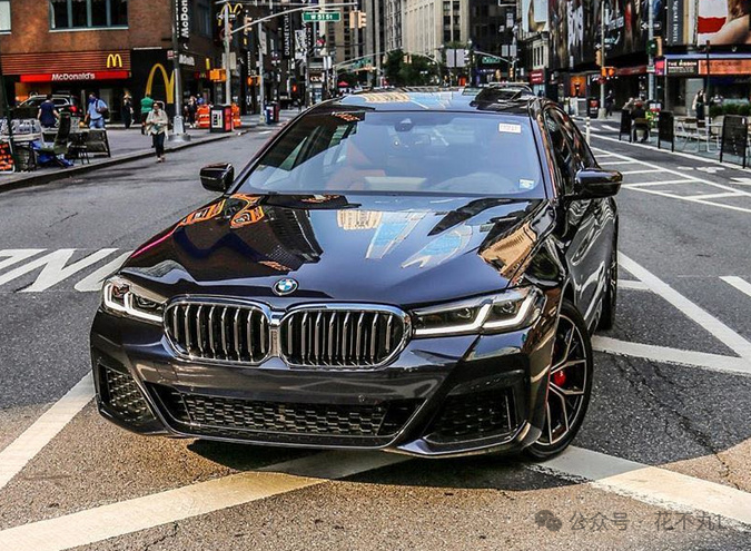 宝马5系:自适应巡航能跟车到停止吗?堵车神器!