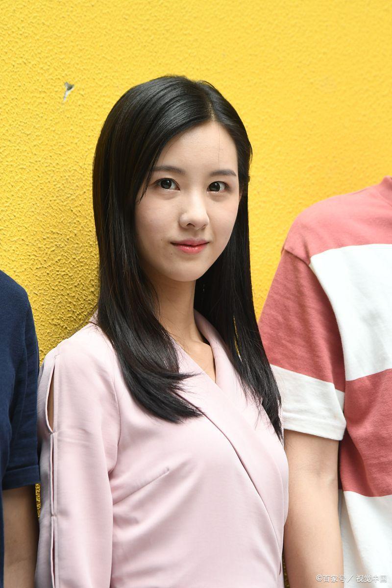 张凌赫陈都灵在第几集出现